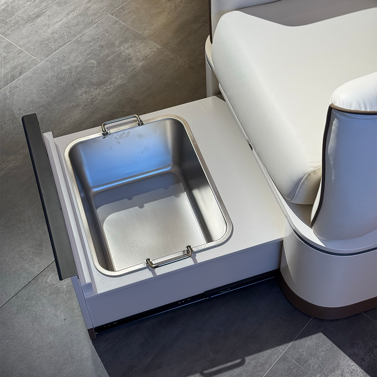 Glorall Non-Plumbing Pedicure Chair TR1001